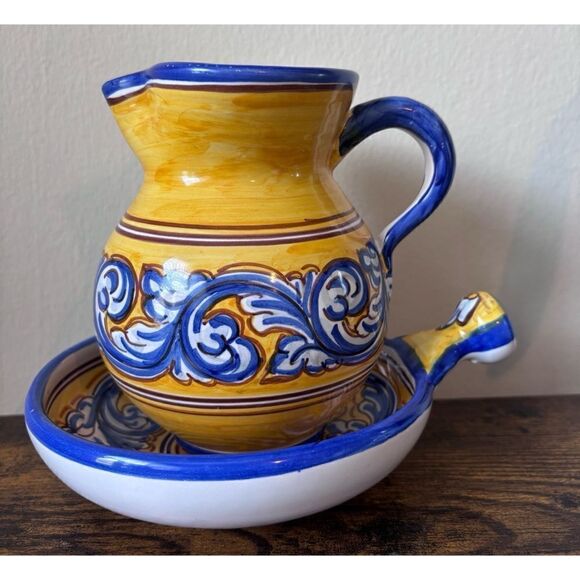 Vintage Espana Talavera hand-painted  mini Pitcher/ Saucer Set - Picture 1 of 10
